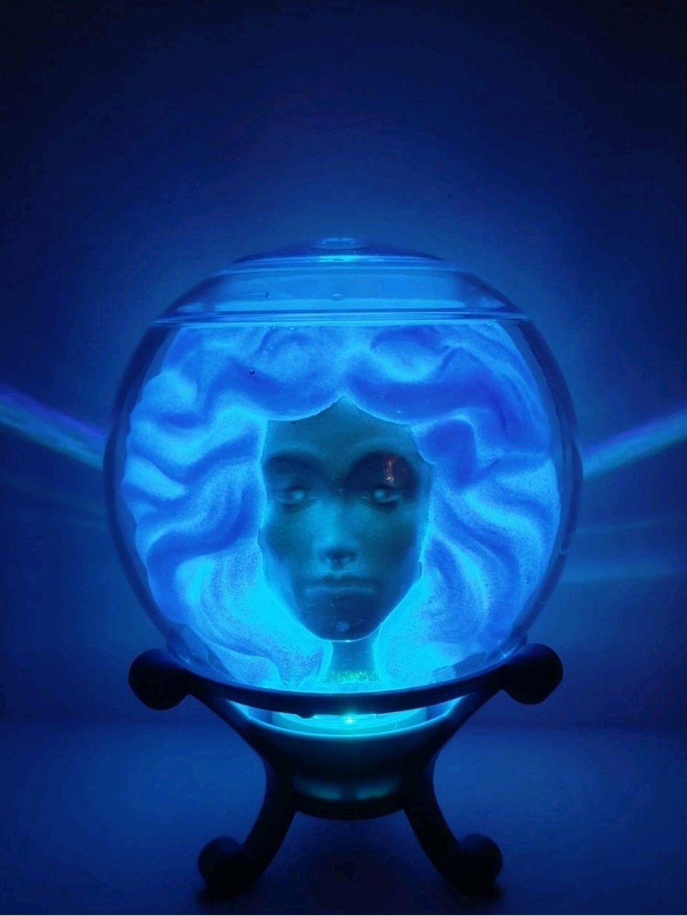 Disney Parks Haunted Mansion Madame Leota Crystal Ball Light Up Sipper Cup